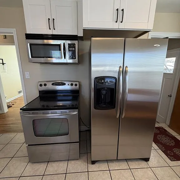721 Robins Ave — Photo 4