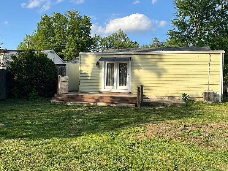 4826 Swallow Rd — Photo 25