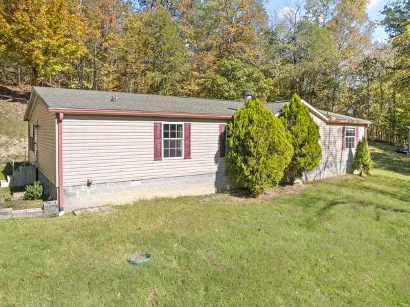 1016 Short Rd, Ashland City, TN 37015