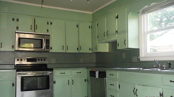 4th image of 510 Lansbury Dr