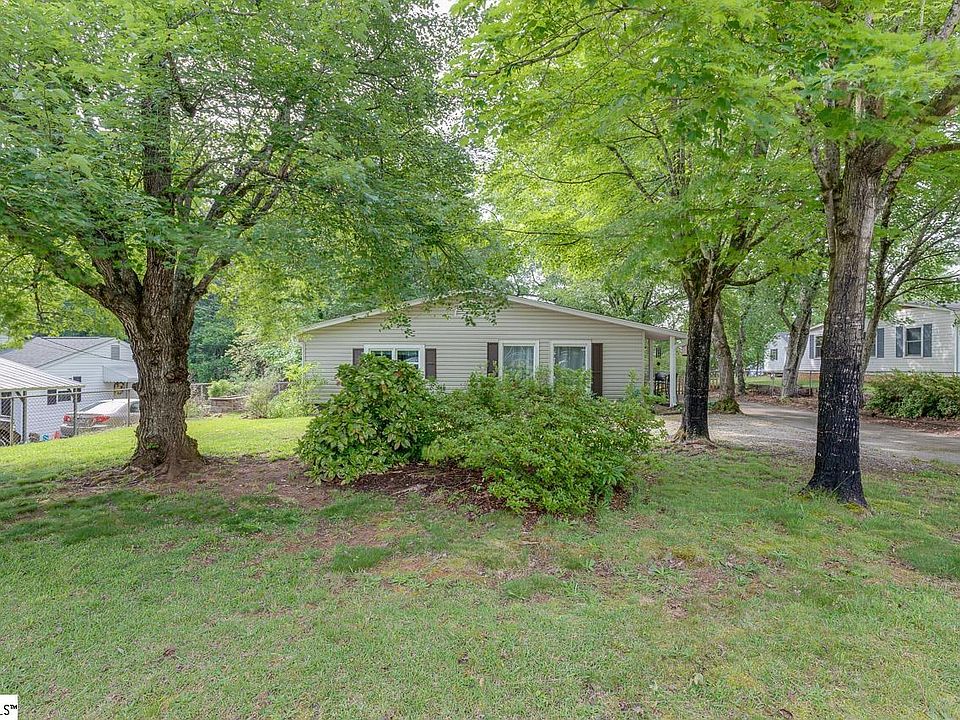 14 Paris View Dr, Travelers Rest, SC 29690 Zillow