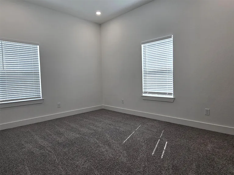 9808 Pelsey #B — Photo 12