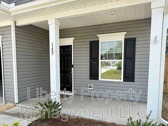 3rd image of 145 Deodora Ln
