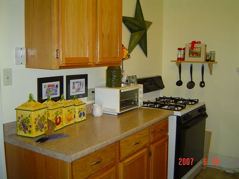 3521 Madison Park Ave — Photo 6