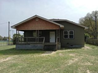 29 Mulberry St, Butler, GA 31006