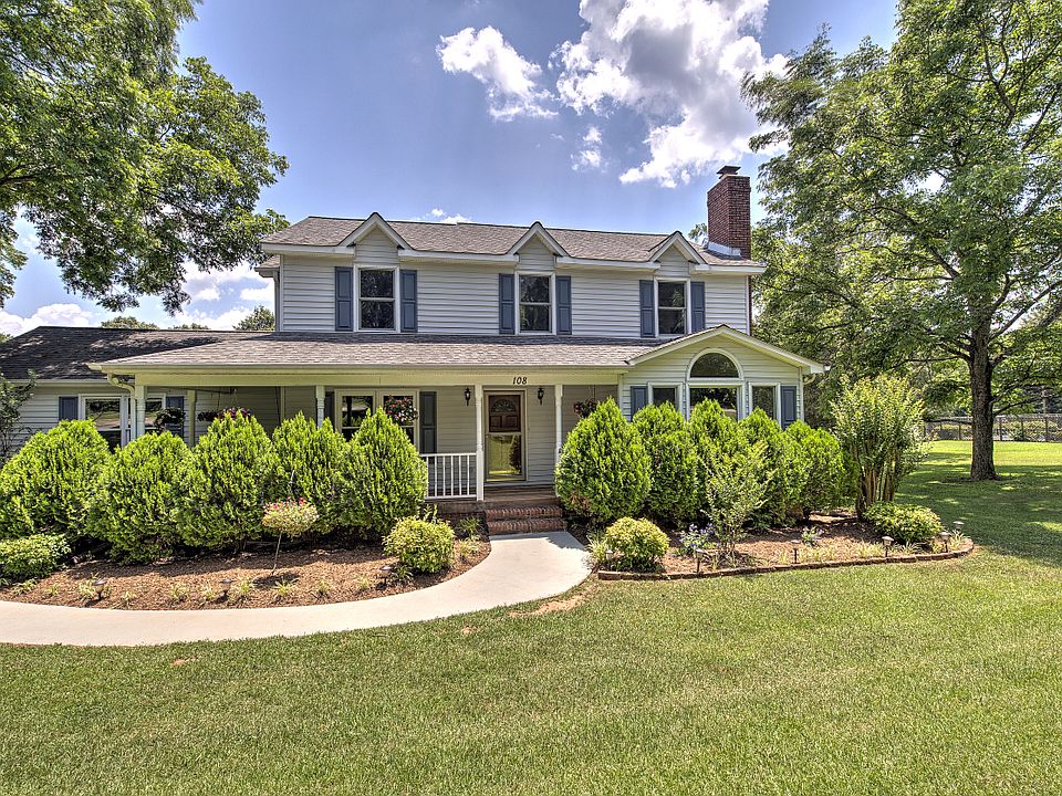 1st image of 108 Berkley Dr