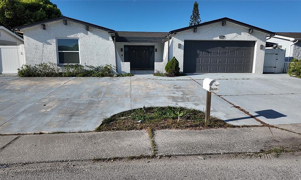 1st image of 8214 HIXTON DRIVE