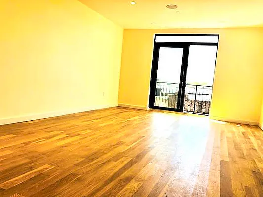 Rented by null | media 9