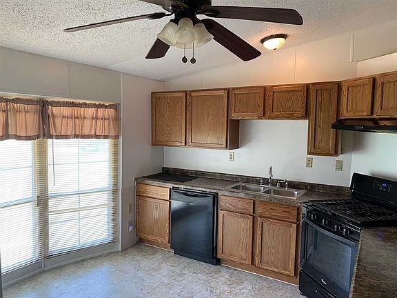 2nd image of 1106 Bel Air Dr