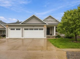 4526 65th St S, Fargo, ND 58103