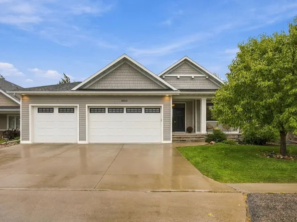 4526 65th St S, Fargo, ND 58103