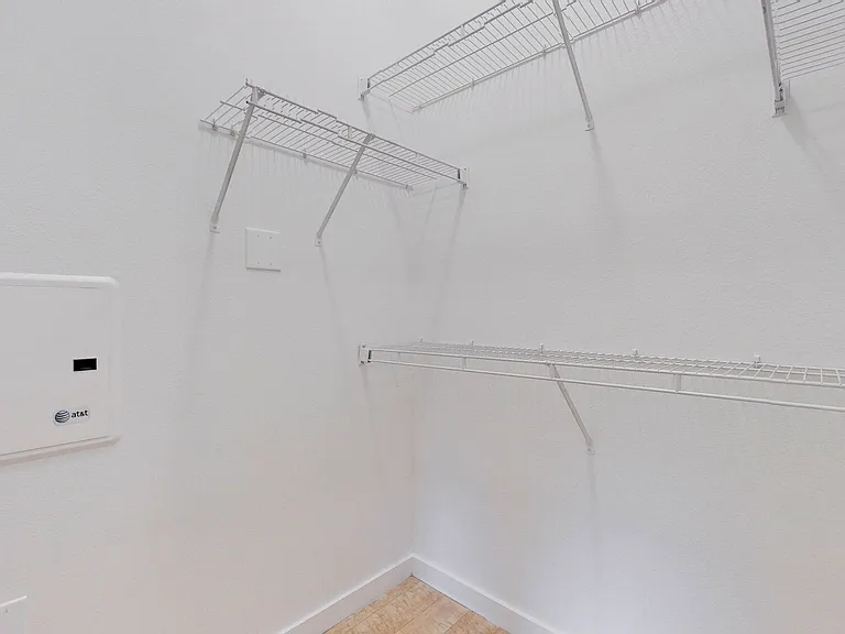 Trinity Loft — Photo 13