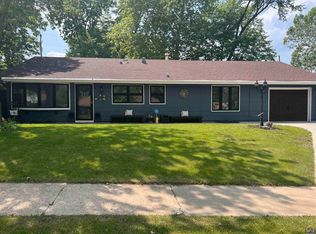 2805 SW Moundview Dr, Topeka, KS 66614