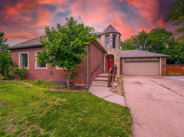 13911 E Bayley Cir, Wichita, KS 67230