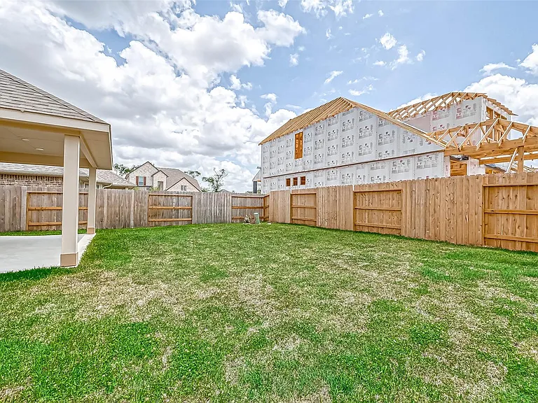 2611 Westward Hill Dr — Photo 42