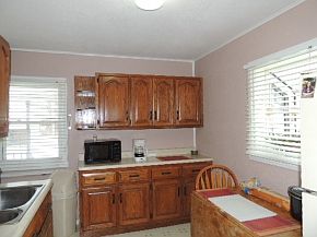 3rd image of 3 S Saint Clair St