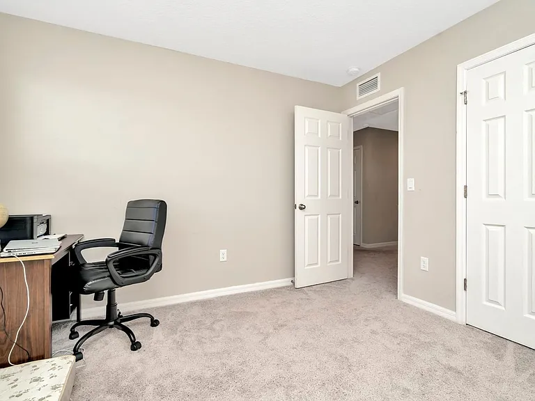 12811 Twin Bridges Dr — Photo 22