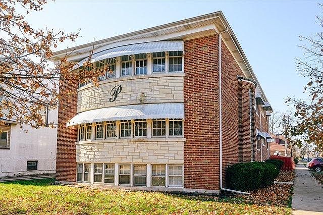 1st image of 1800 S Austin Blvd #1B