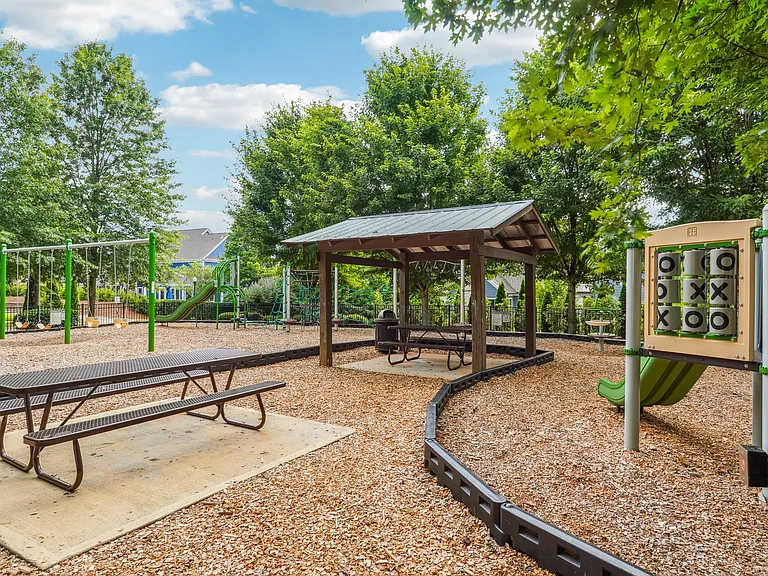 715 Saybeck Way — Photo 46
