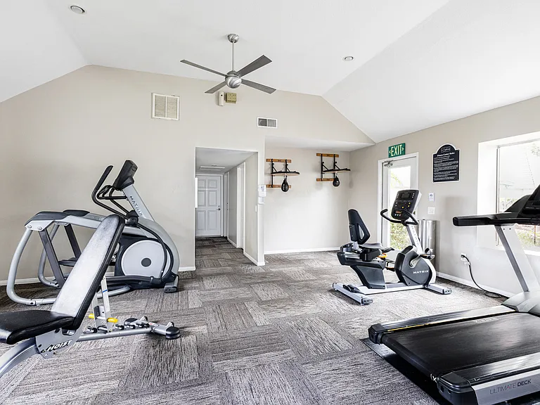 Lexington Townhomes — Photo 18