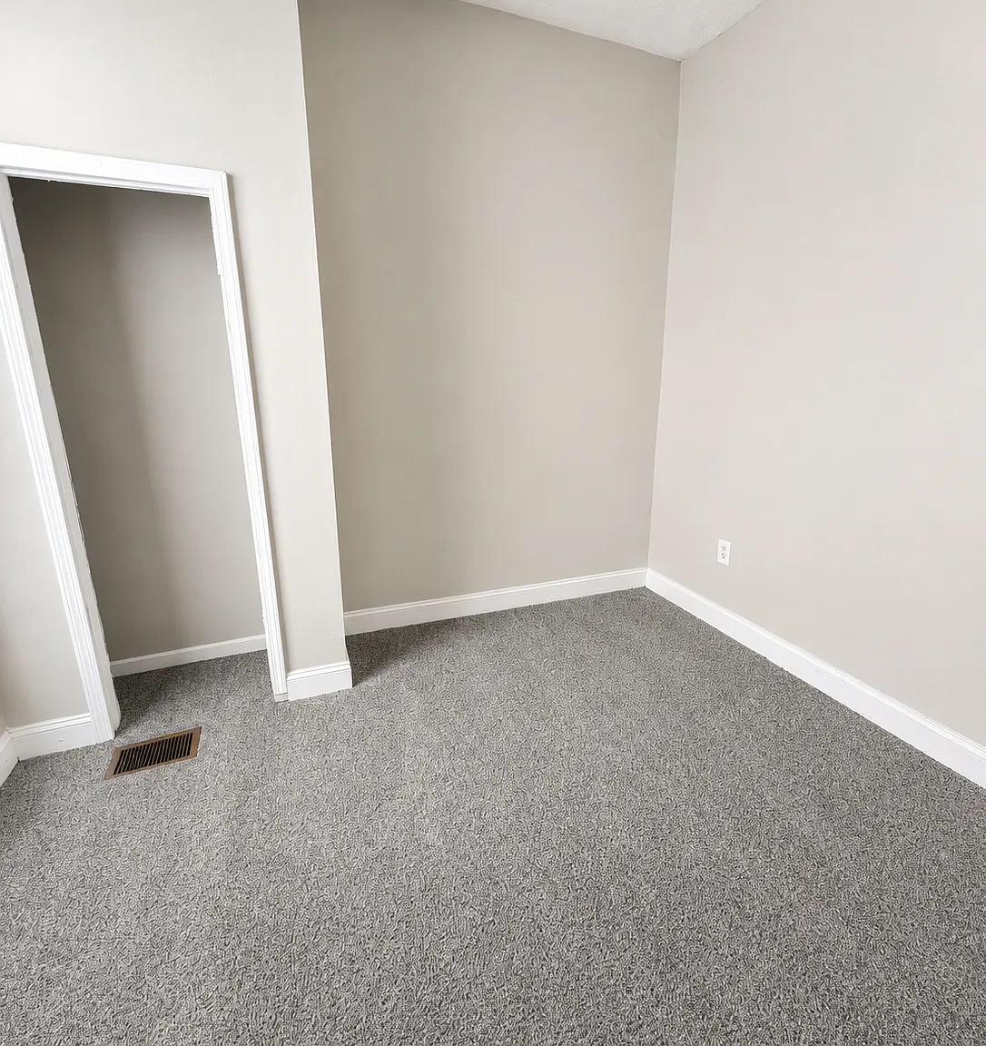 420 Montana Avenue - 1 — Photo 4