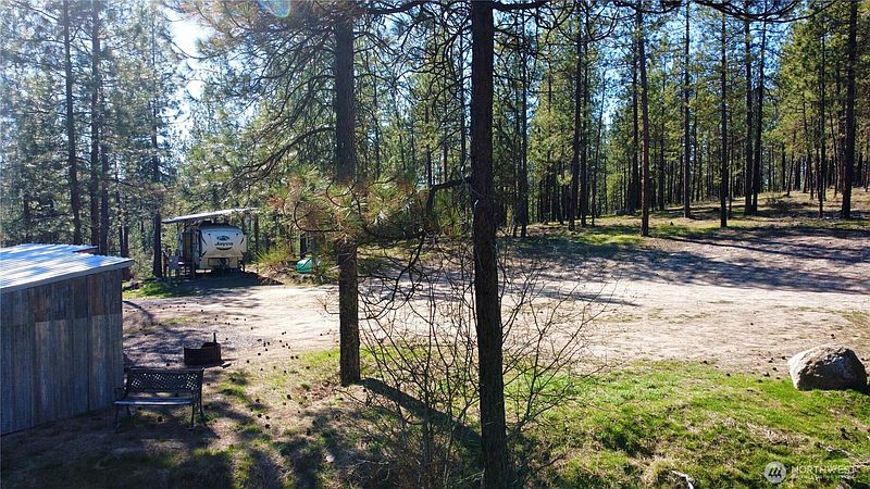 2nd image of 1069 B Kitt Narcisse Road