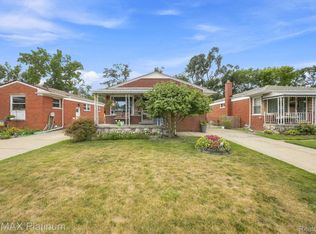 24371 Currier St, Dearborn Heights, MI 48125