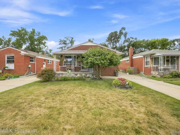 24371 Currier St, Dearborn Heights, MI 48125
