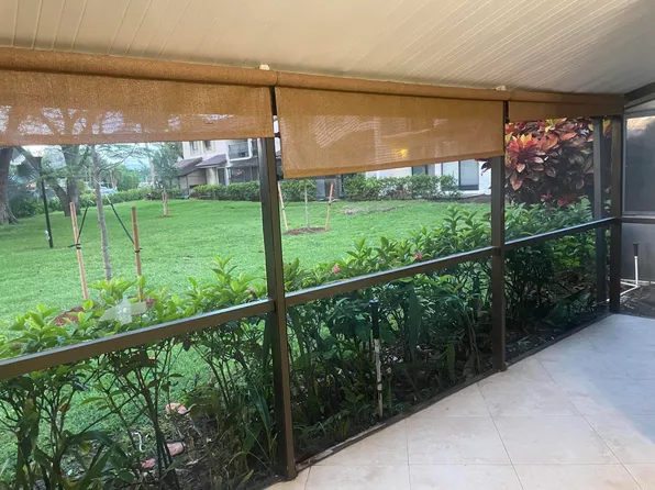 7200 NW 2nd Avenue NW #11, Boca Raton, FL 33487