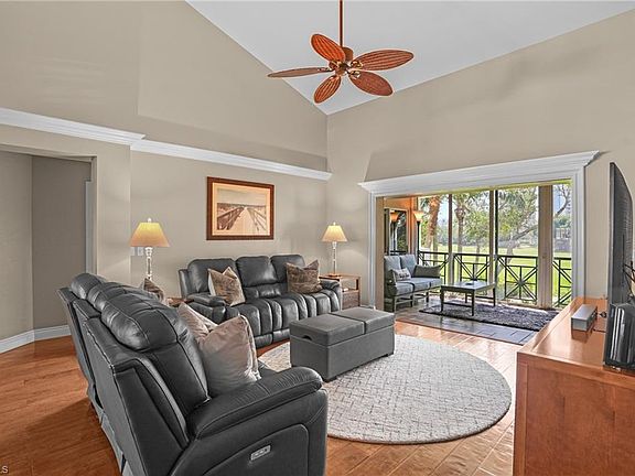 3rd image of 6820 San Marino DR #608B
