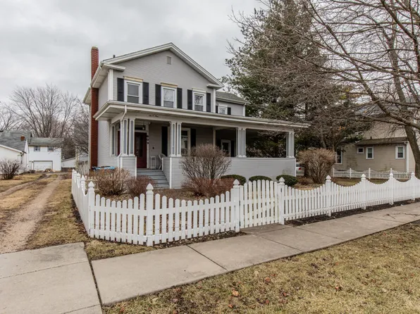 609 13th Ave, Mendota, IL 61342