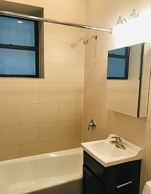 Rented by Living New York | media 17