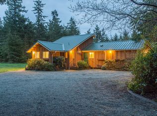 1227 Center Rd, Lopez Island, WA 98261