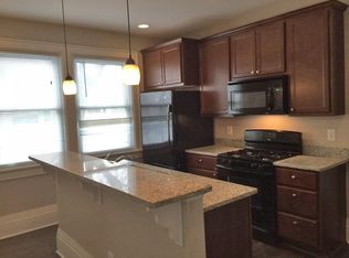 504 E Russell Ave, Milwaukee, WI 53207