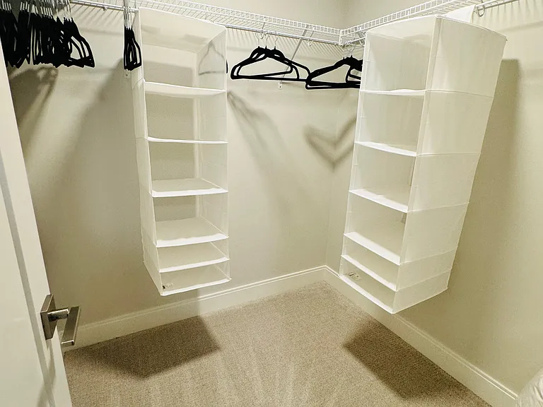 walk-in closet