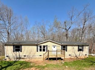460 Cherokee Trl, Ball Ground, GA 30107
