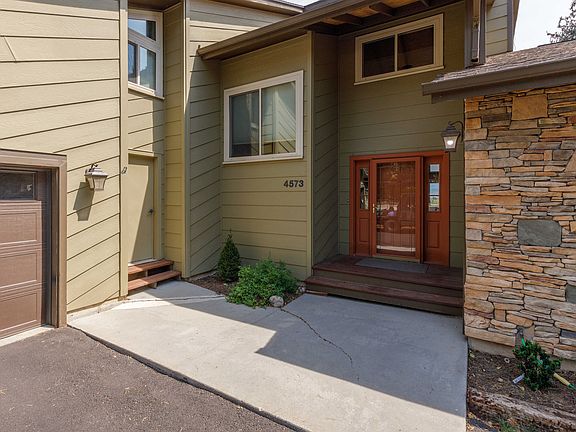 3rd image of 4573 E Fuller Dr