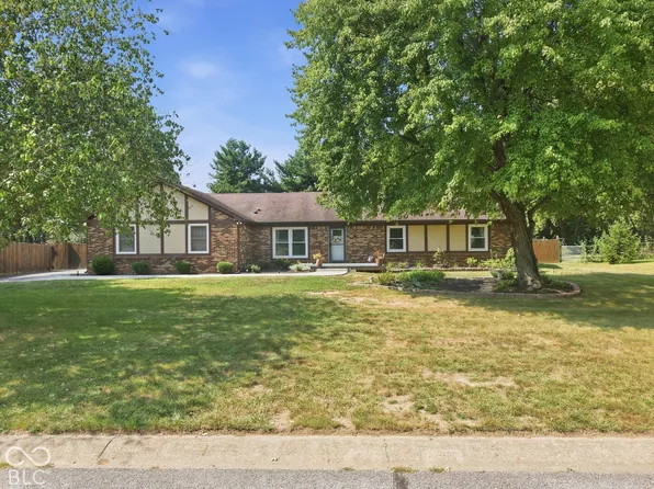 5976 Williams Dr, Plainfield, IN 46168