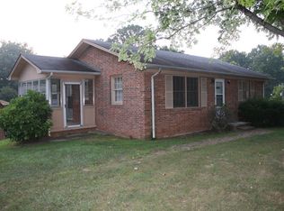 2160 N Main St, Mount Airy, NC 27030