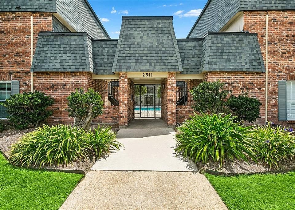 1st image of 2511 Metairie Lawn Dr #113