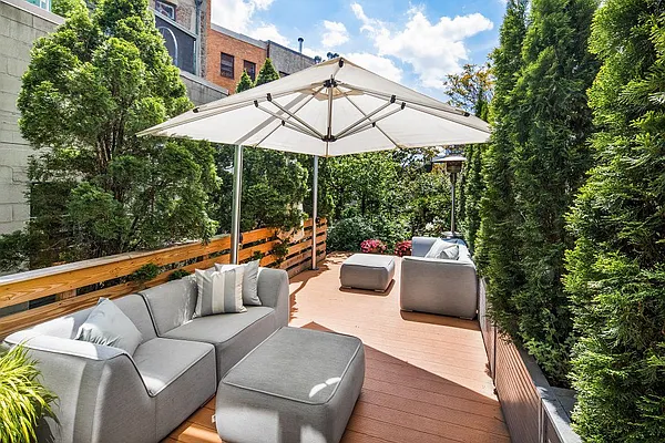 Rented by Dolly Lenz Real Estate LLC | media 5