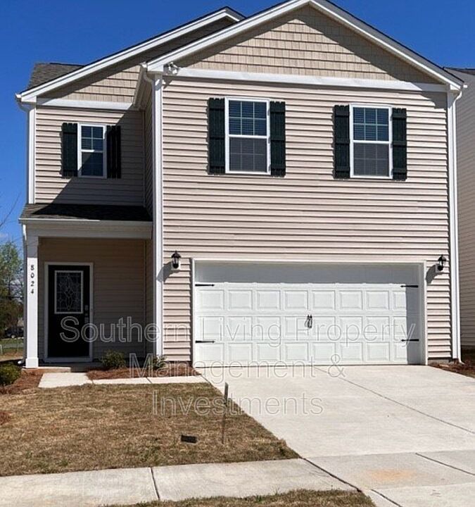 1st image of 8024 Clairwood Dr