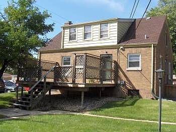 2nd image of 2105 Gardner Rd