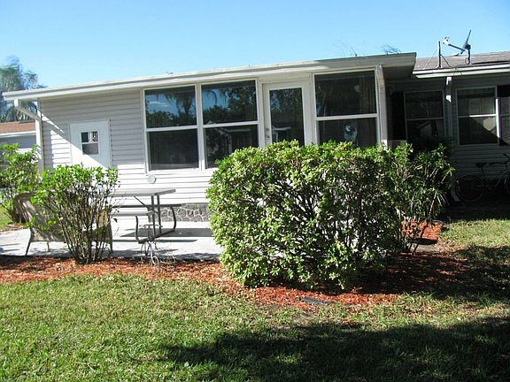 3rd image of 14853 Avenida De Palma #5101