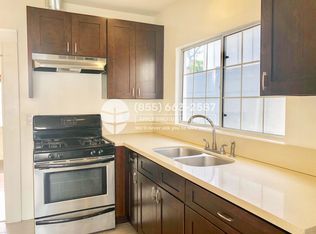 1300 Sanborn Ave, Los Angeles, CA 90027