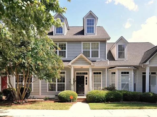 6221 Padget Parrish Ct, Charlotte, NC 28270