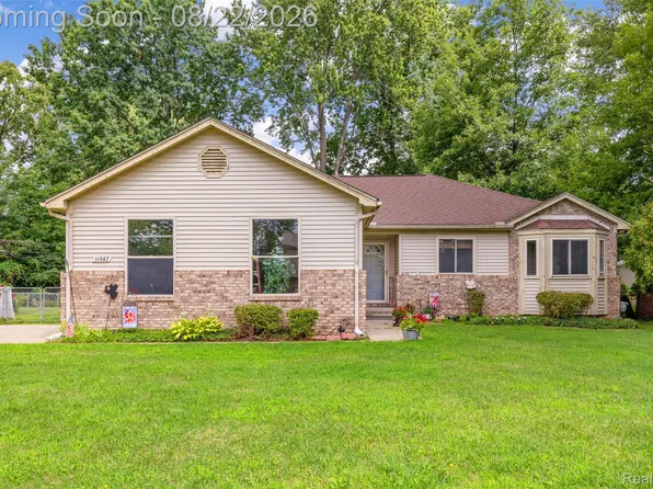 11067 Ranch Home Ct, Shelby Township, MI 48317