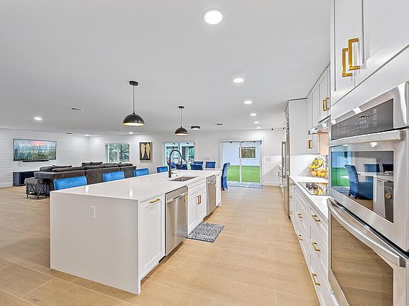 5th image of 5635 Shirley Drive