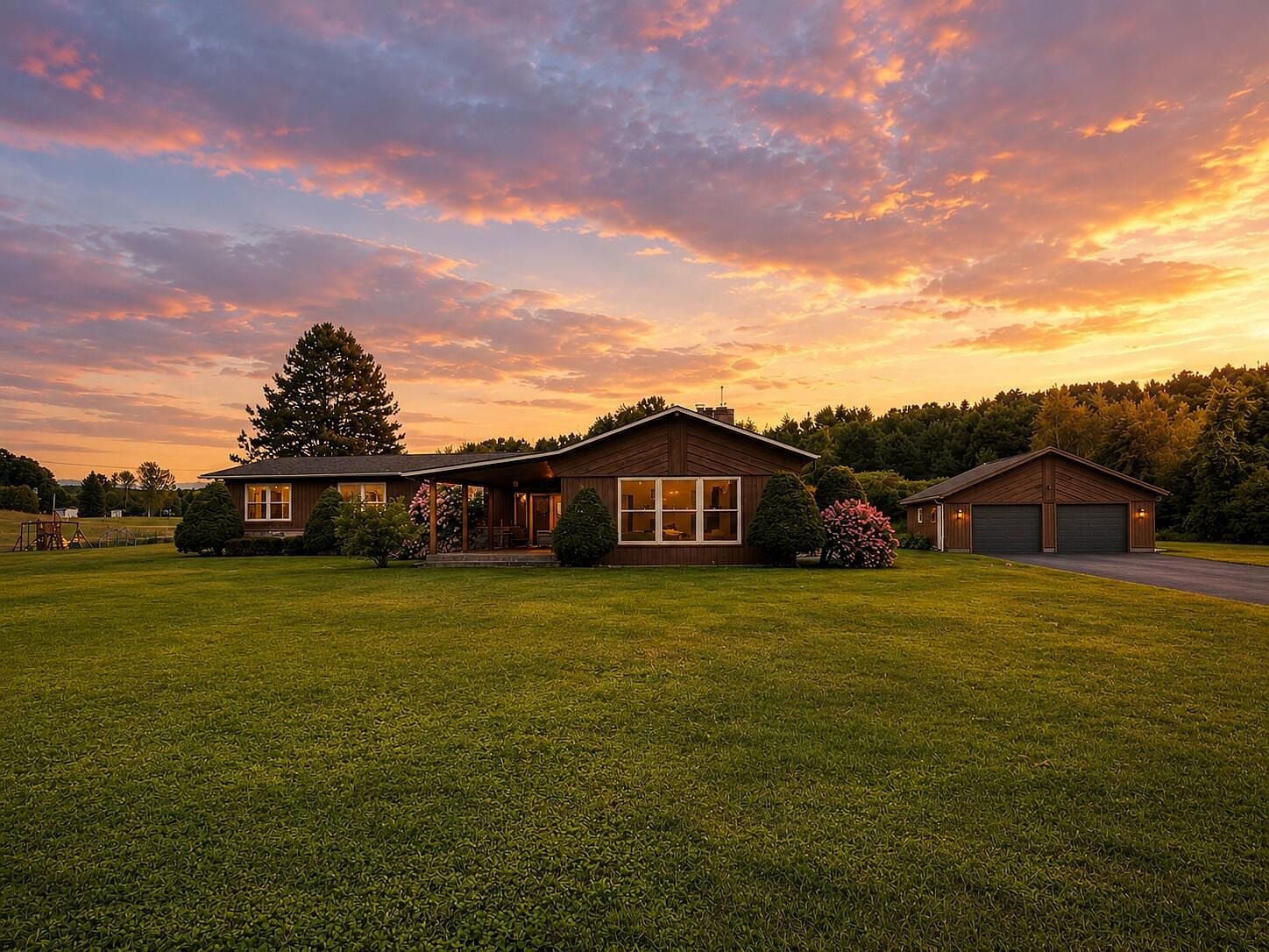 19 Golf Course Rd — Malone Golf Club