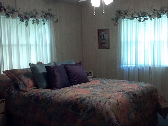 5th image of 189 London Dr